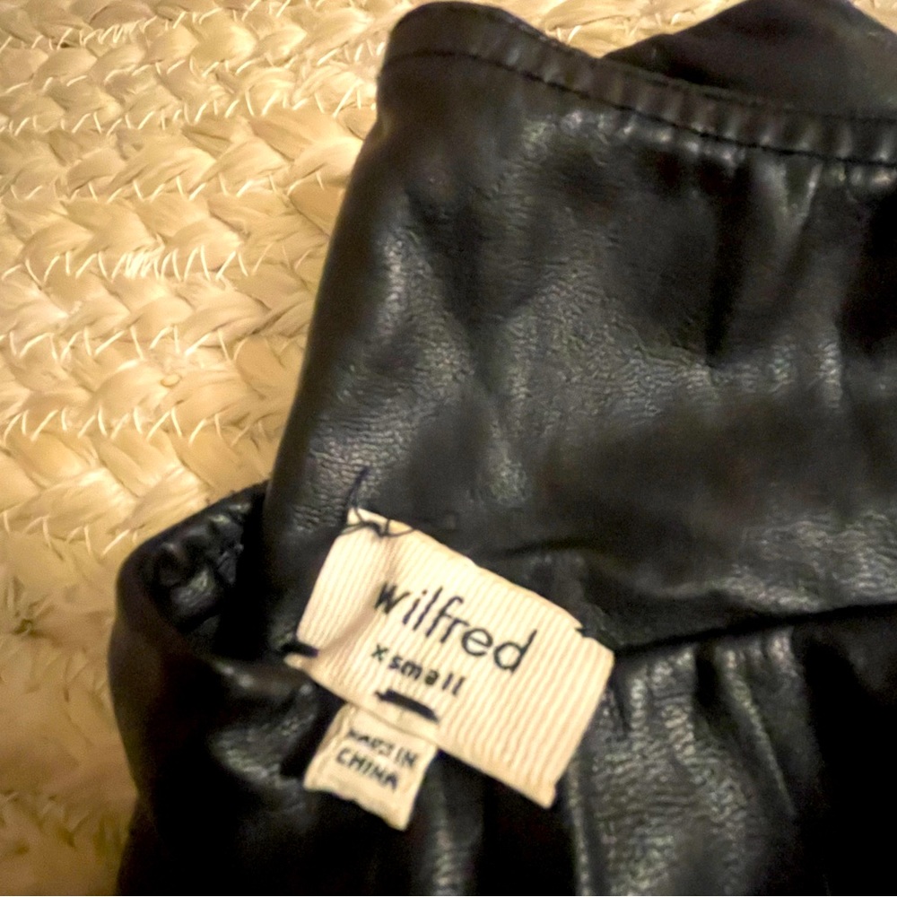 Wilfred leather leggings